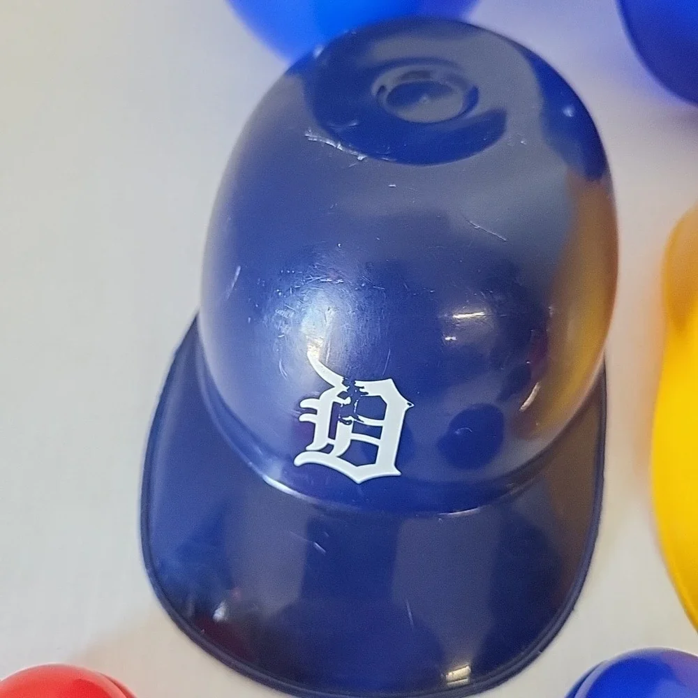 Lot of 12 Vintage MLB Baseball Team Logo Ice Cream Helmets Mini‎ 5